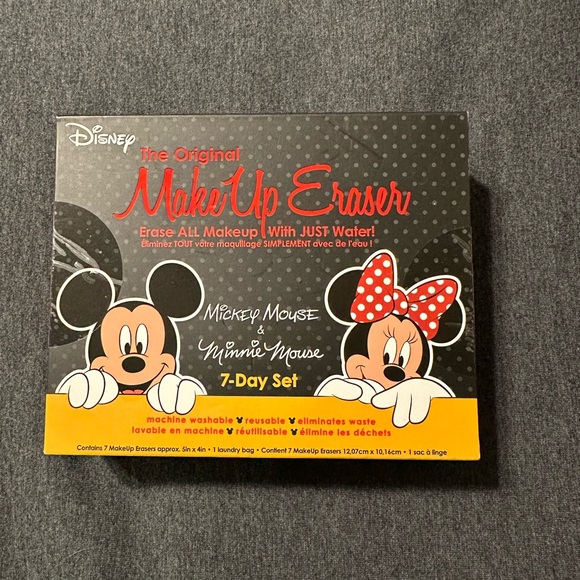 Brand new never opened Disney Makeup eraser 7 day set - Picture 1 of 4